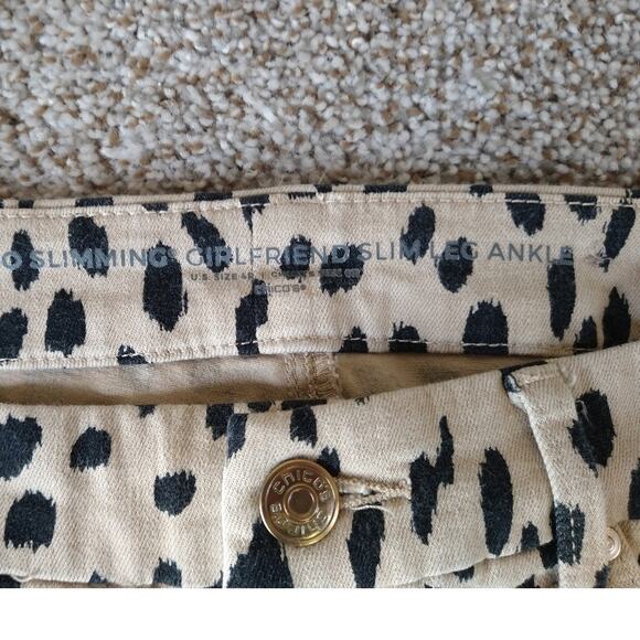 Chico's So Slimming girlfriend slim leopard print ankle jeans size (4 - 6) - Picture 5 of 13